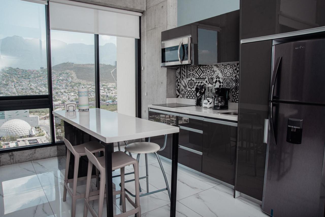 Apartment Luxury Loft Living At Landmark High Rise Monterrey