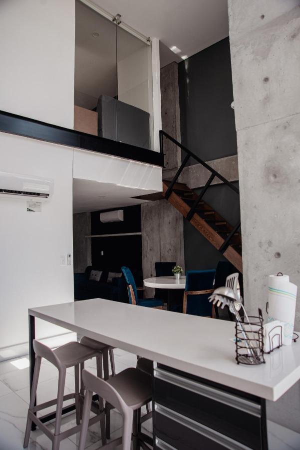 Apartment Luxury Loft Living At Landmark High Rise Monterrey