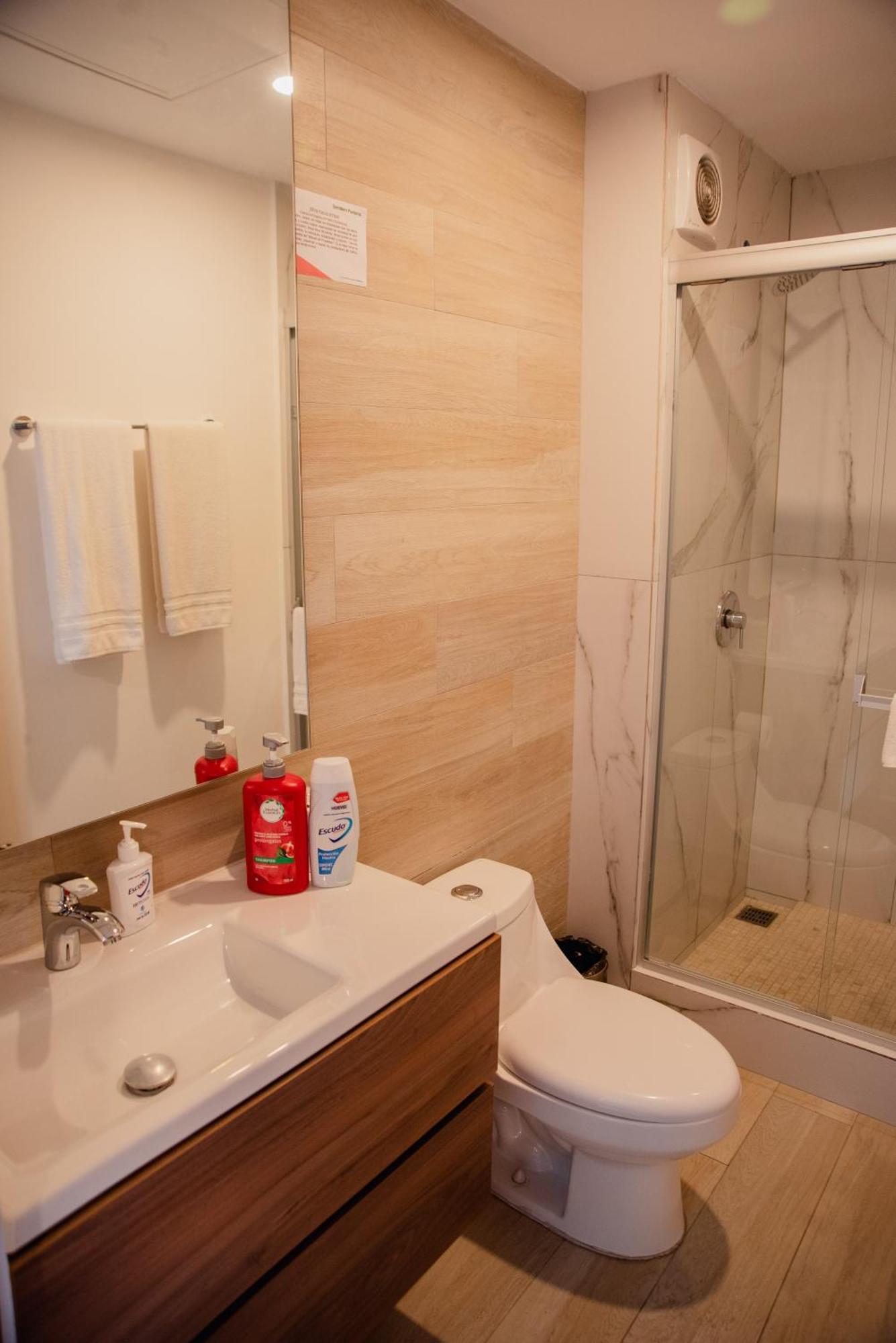 Apartment Luxury Loft Living At Landmark High Rise