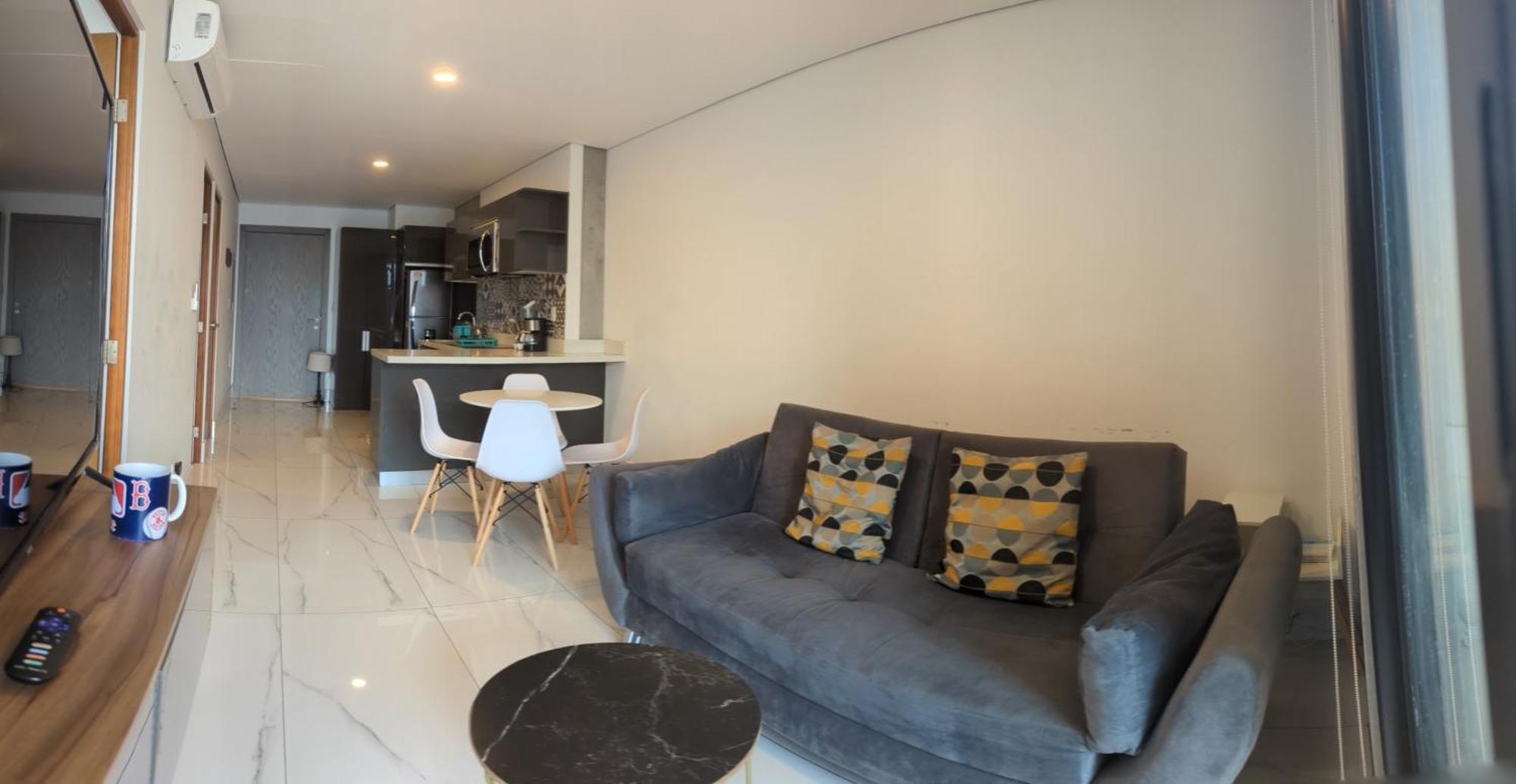 Luxury Loft Living At Landmark High Rise Apartment Monterrey